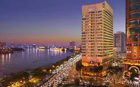 Khách sạn Renaissance Riverside Sài Gòn